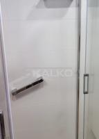 Osadenie doplnkov do kúpeľne